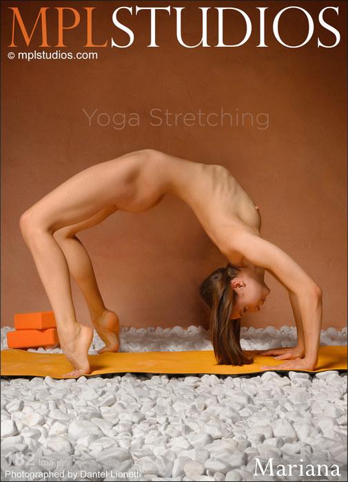 Mariana - Yoga Stretching
