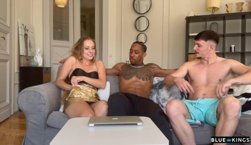 Kinuski Kakku, Yeri Blue, Jesus Reyes - Double Penetration to Russian MILF Stripper FullHD 1080p