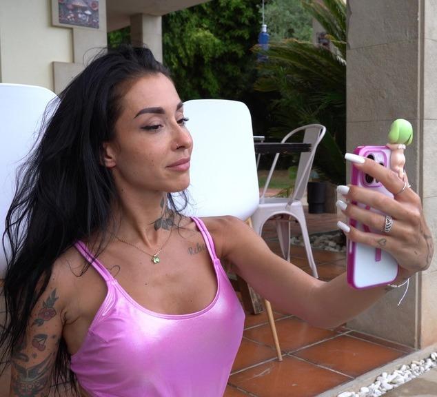 Silvia Preslar - FIRST DOUBLE PENETRATION to italian girl! Silvia Preslar FullHD 1080p/HD 720p