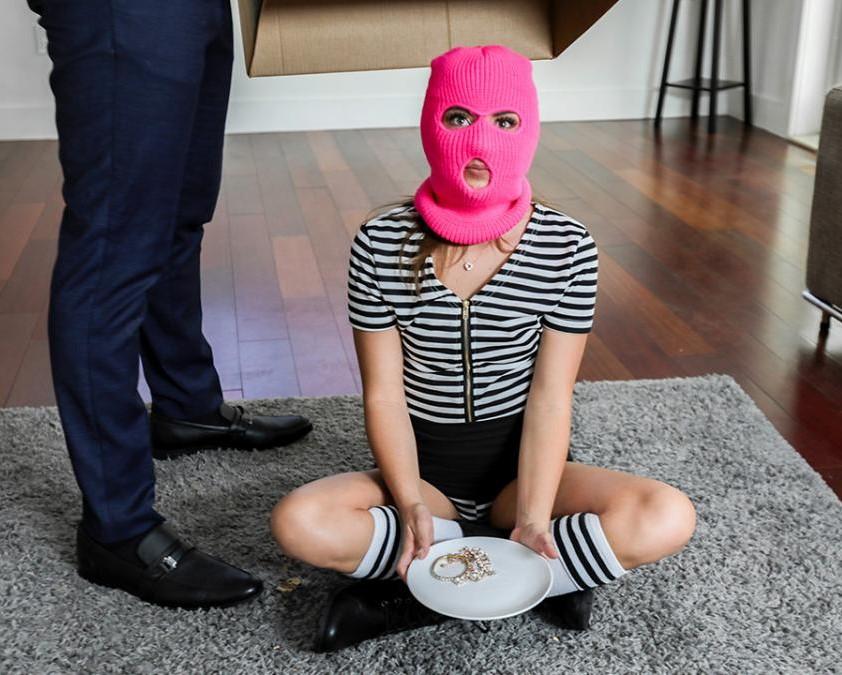 Ava Eden - Caught - SD/1080