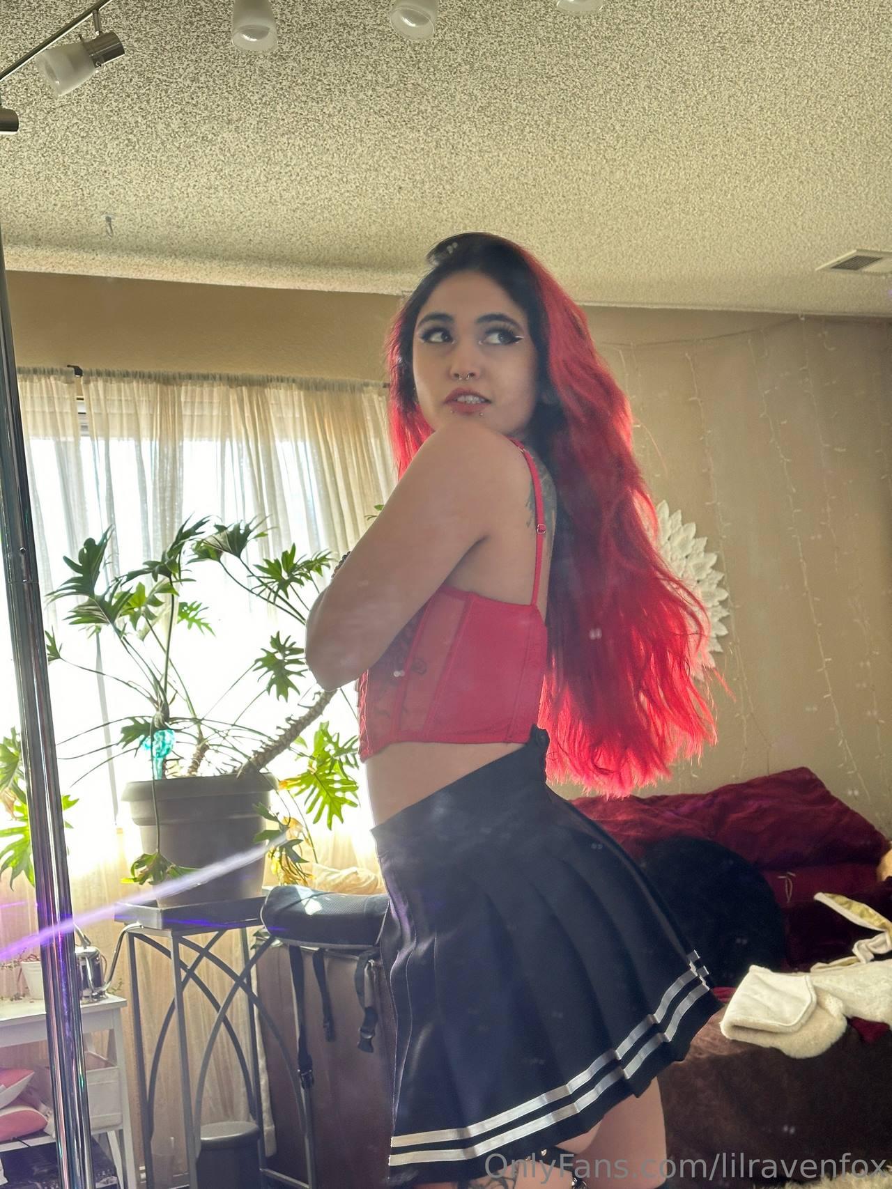 Raven Fox - Onlyfans Pictures